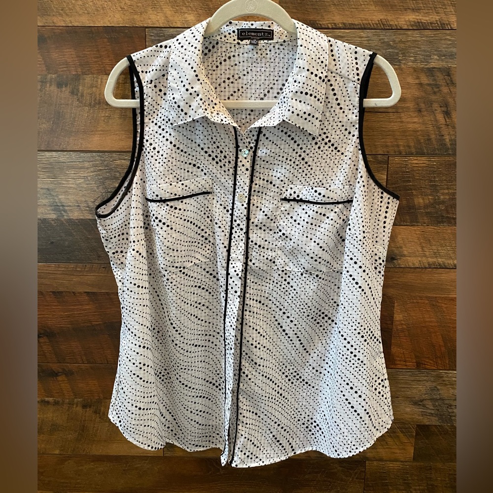 Elementz sleeveless button down dress shirt.